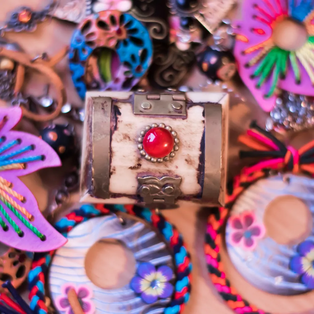 Trinkets at the second-hand donation shop